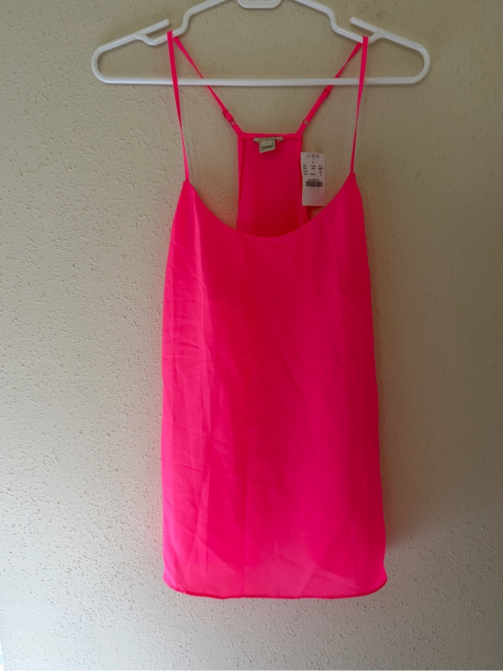 NWT - J. Crew Factory Women's Size 8
Neon Pink Racerback Tank